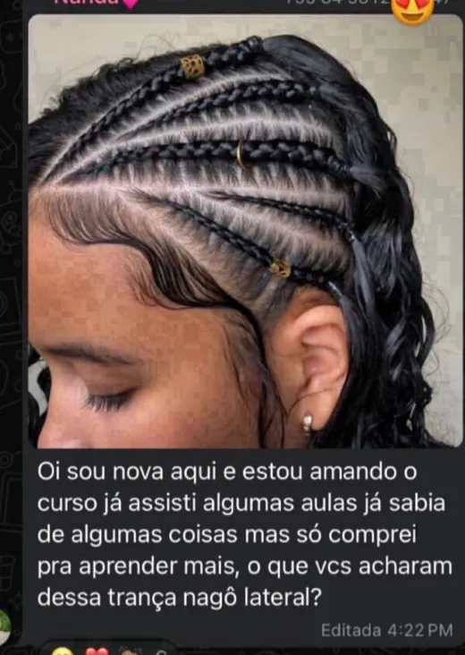 Trança nagô lateral feita por uma aluna do curso